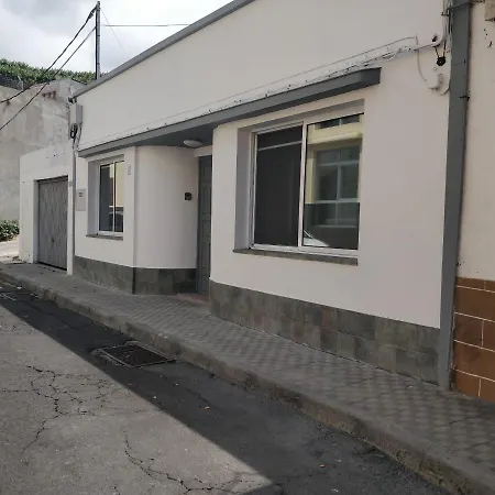 Casa Jasmin 14 Calle Medina Quesada-3